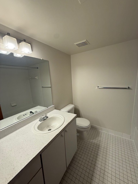 Lakeside Village Apartments Image 151