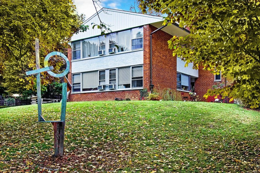 Cherokee Apartments Image 4