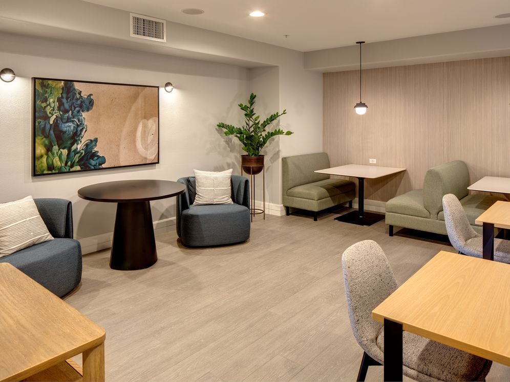 Lounge and co-work area