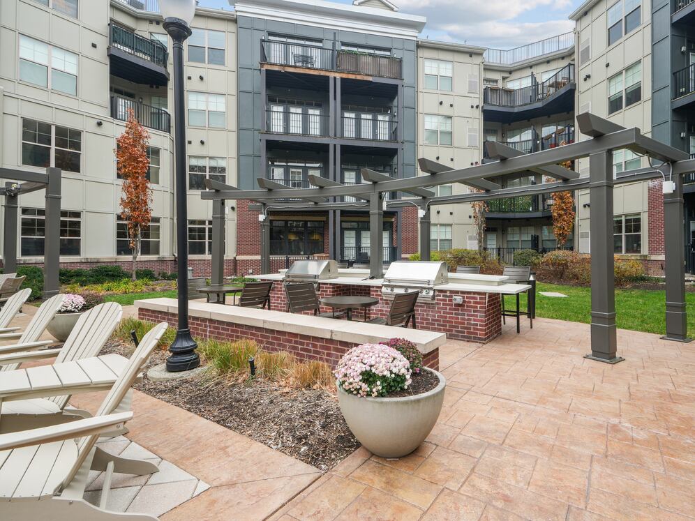 Courtyard with BBQ grills