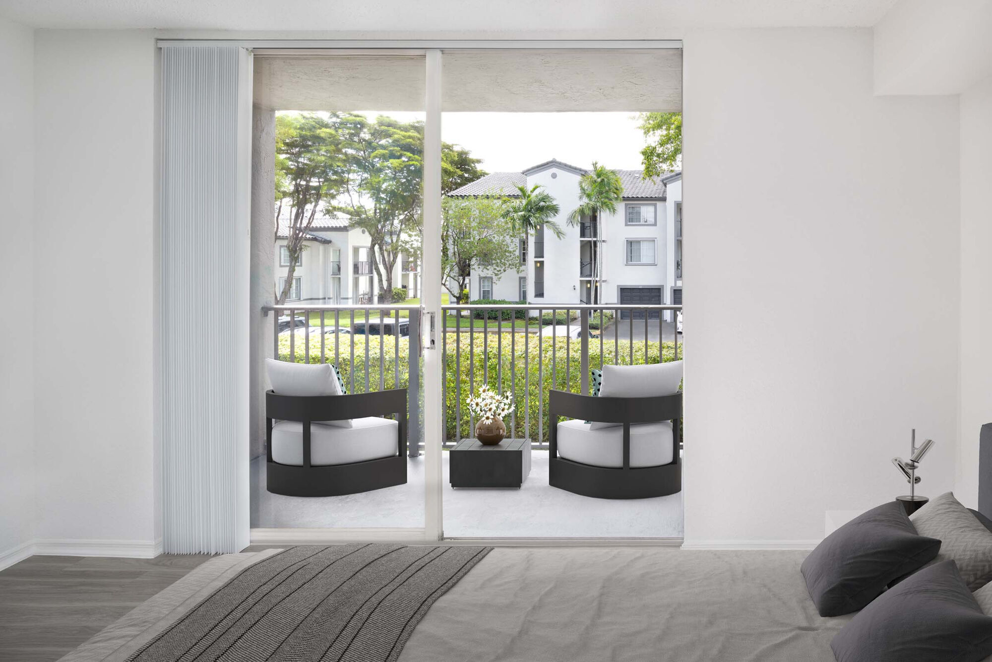 Camden Doral Image 18