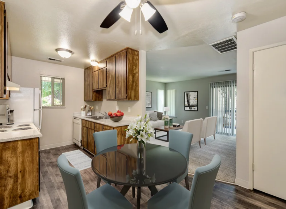 Brookside Crossing Image 3