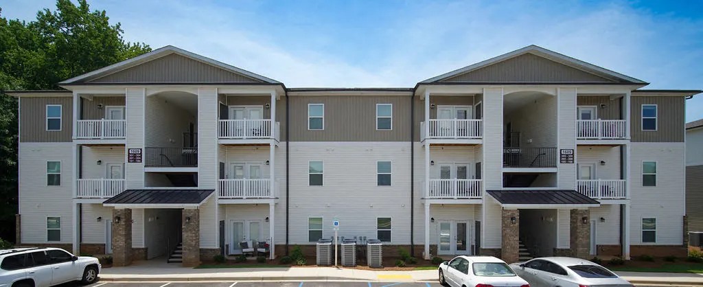 Peachtree Village Image 3