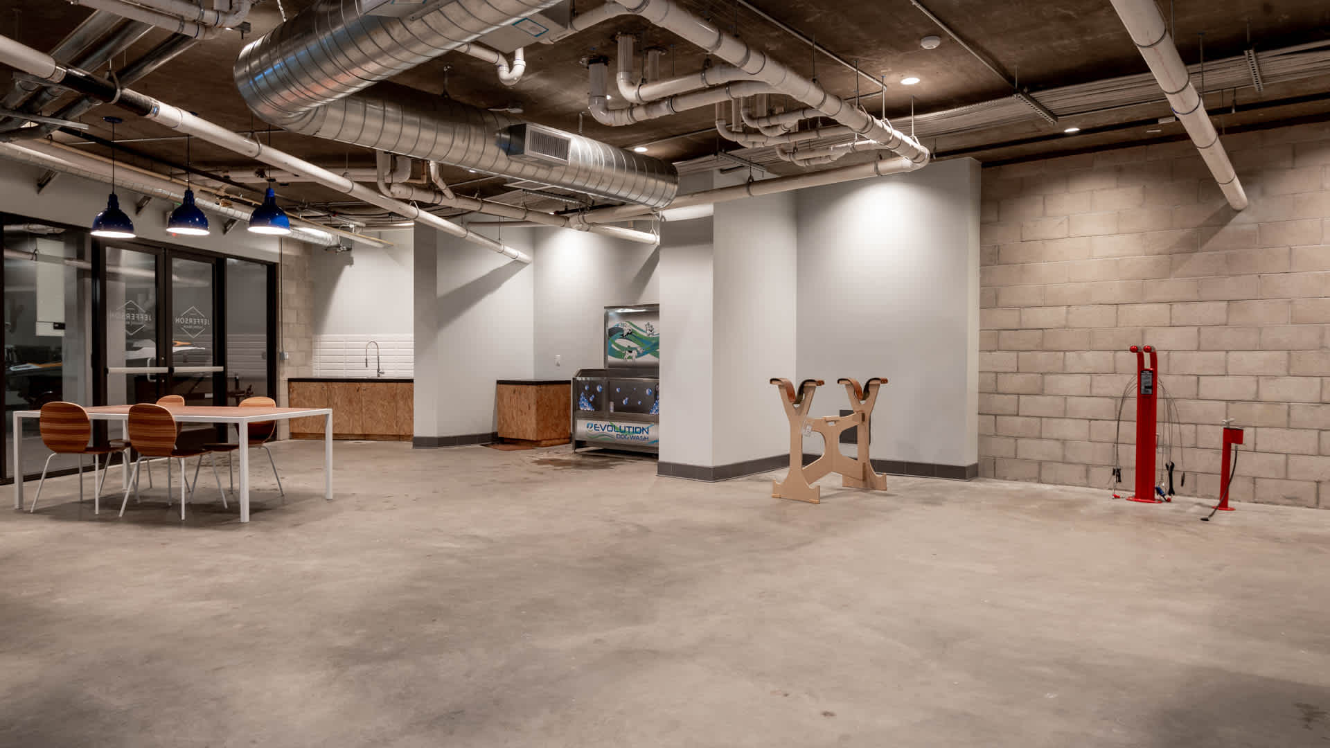 Mara Pacific Beach  Image 22