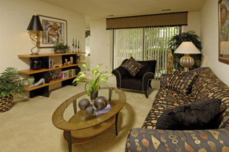 Montgomery Club V Image 5