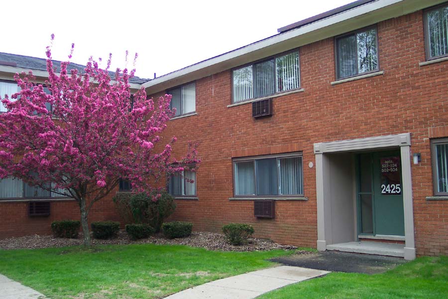 Ambers Starr Apartments Image 3