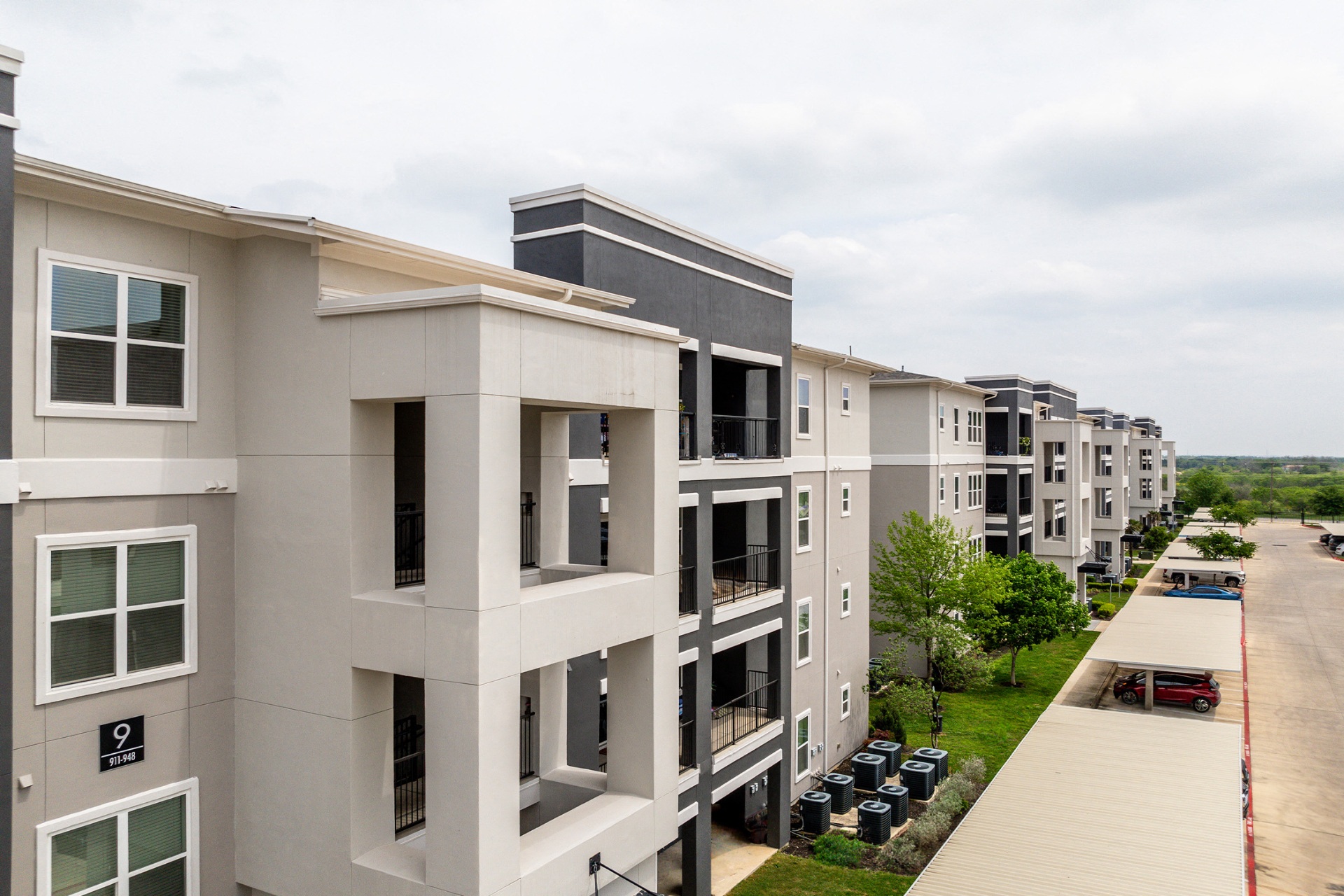 Berkshire Creekside Image 43