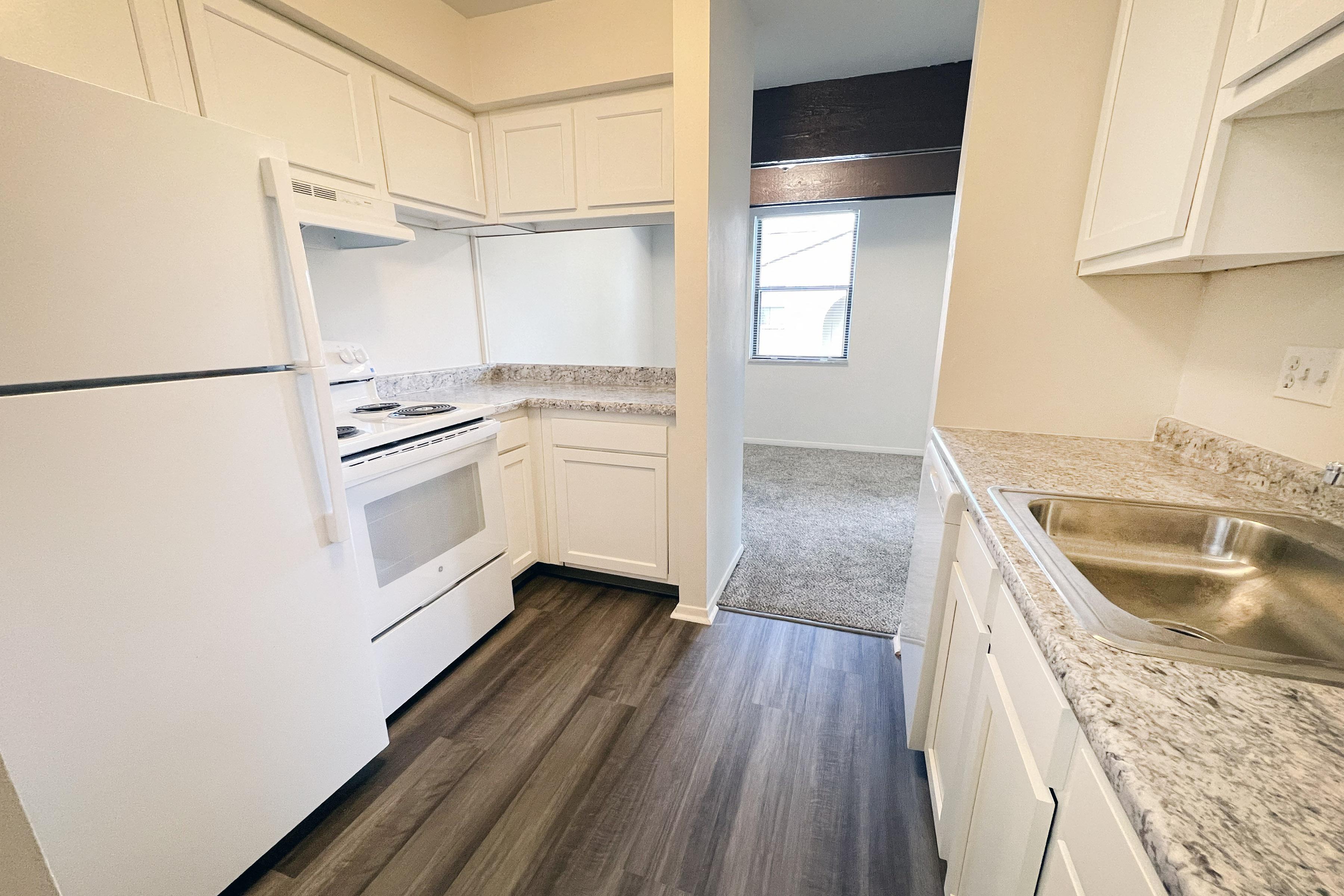 Four Worlds Apartments Image 67