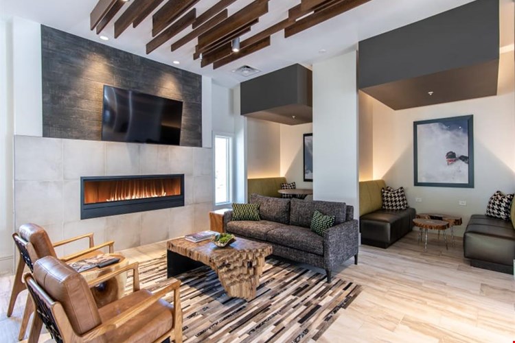 6 West Apartments Image 14