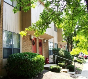 Nicholas Square Image 2