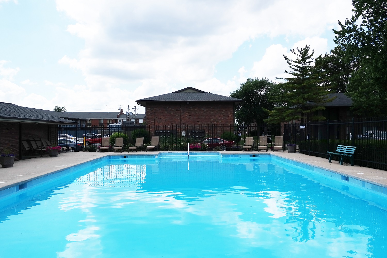 Kingston Square Apartments Image 24