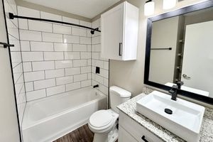 The Arts at Bluebonnet Place Image 30