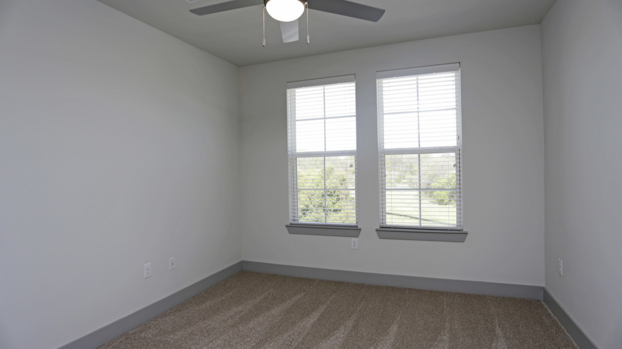 The Bridge at Heritage Creekside Image 14