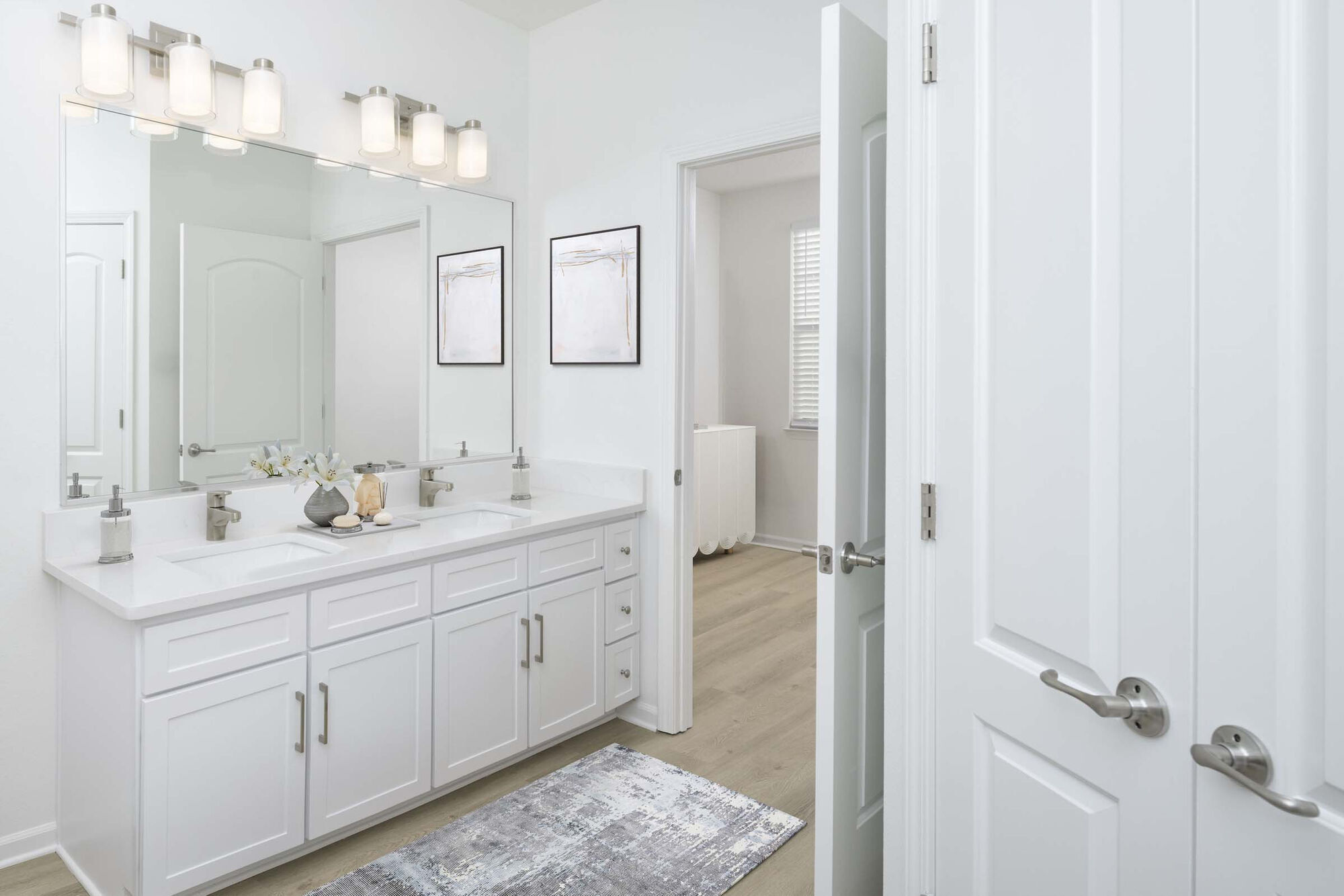 Camden Montague Image 14