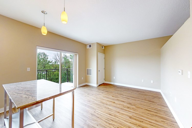 The Liberty Apartments & Townhomes Image 27