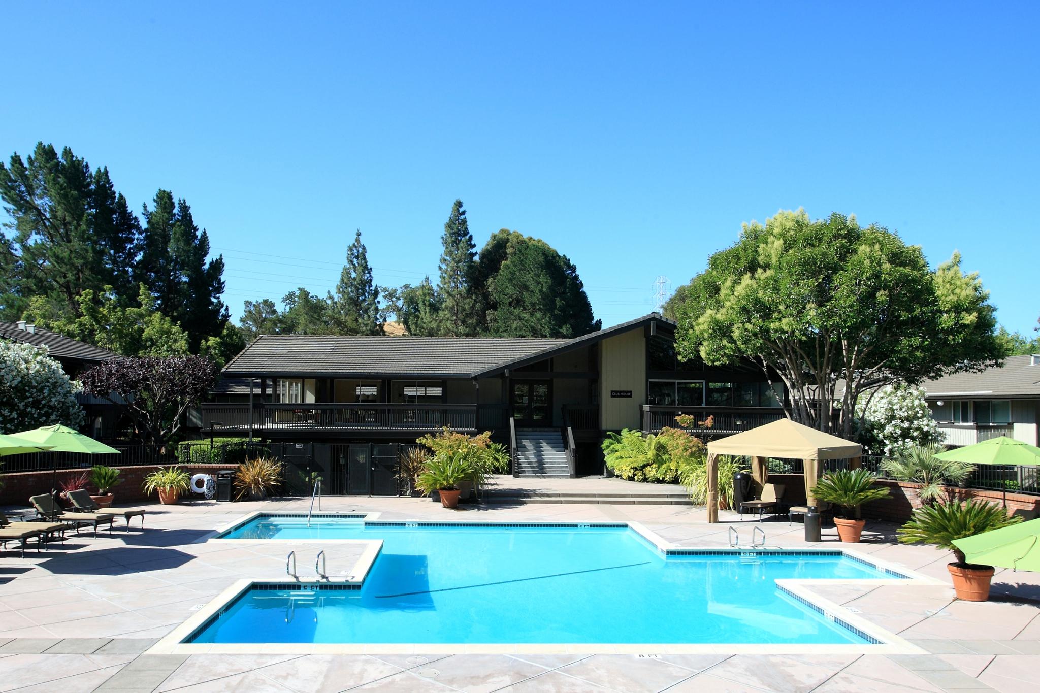 Stoneridge Luxury Apartments Image 1