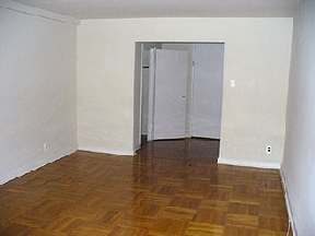 Pelham Park Apartments Image 4