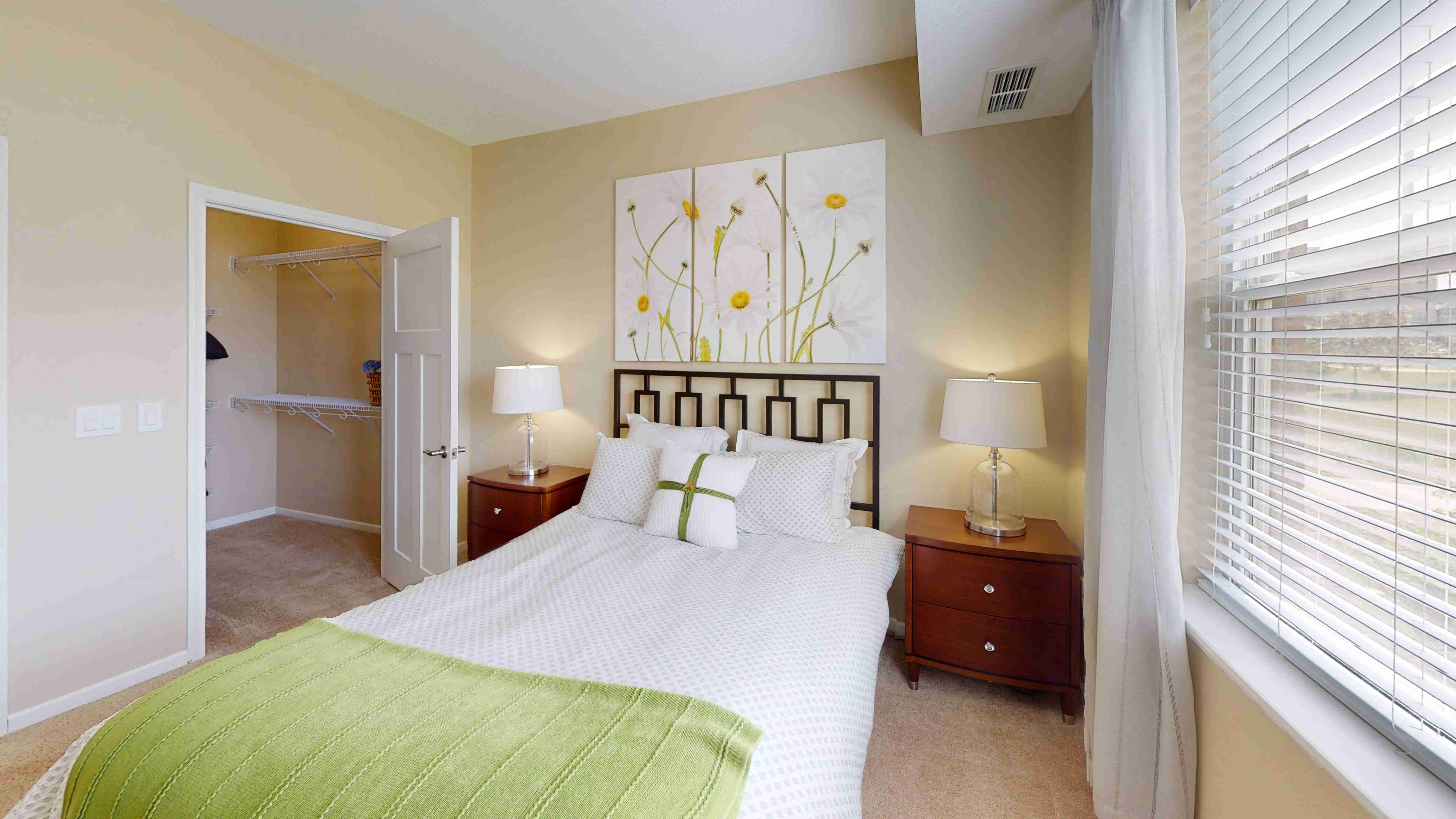 Skye at Arbor Lakes Image 11