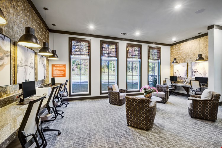 IMT Edgewater Image 15