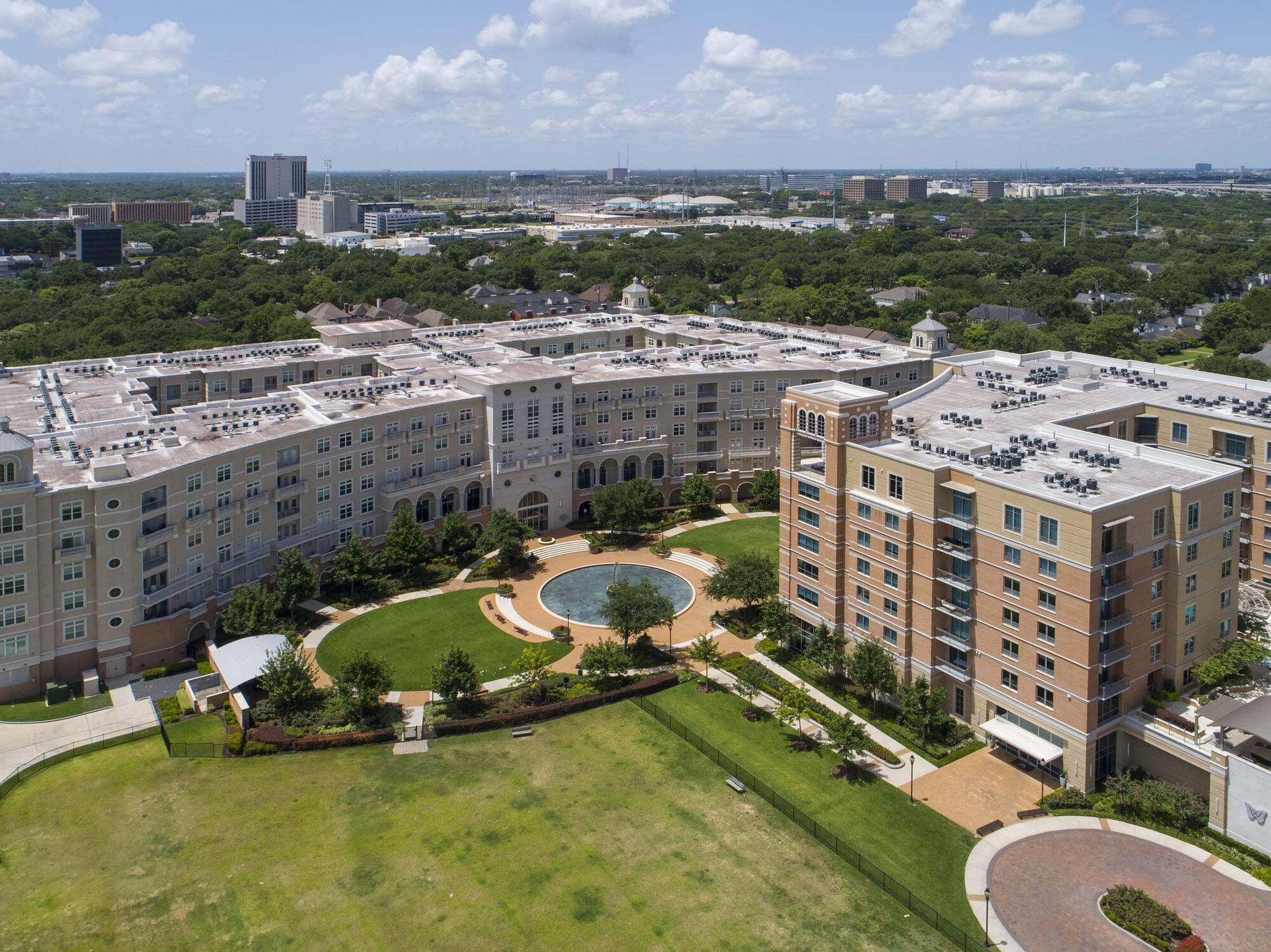 Camden Highland Village Image 4