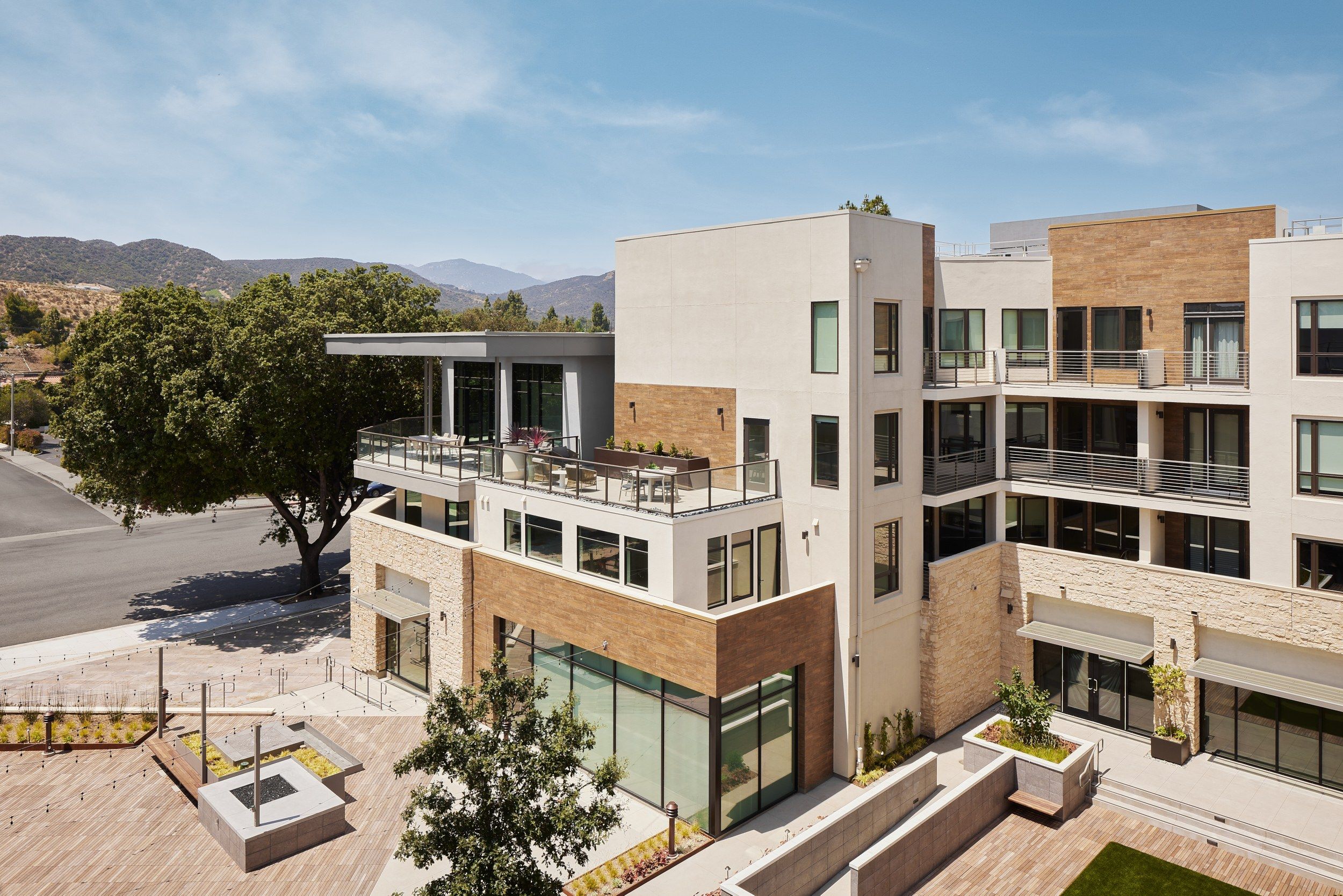 Santal Thousand Oaks Image 23