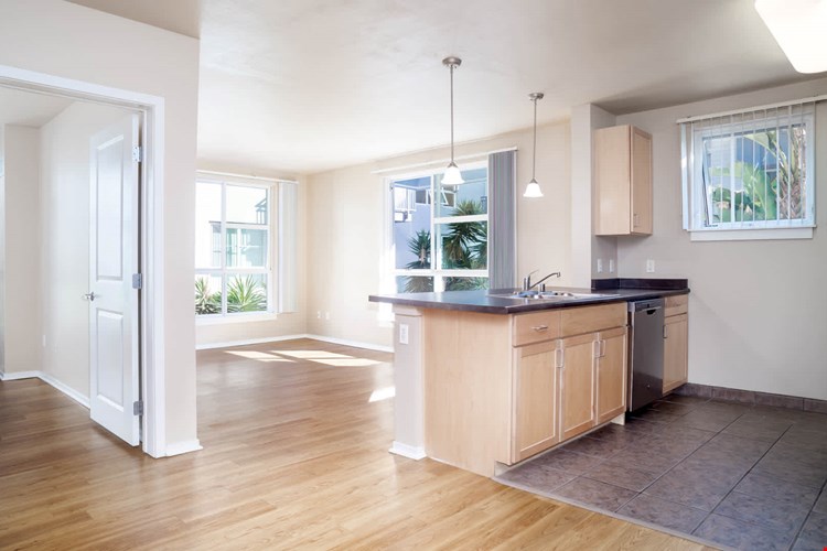 Market Street Village Image 13