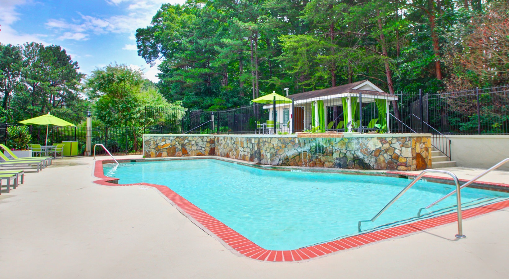 Dunwoody Crossing Image 1