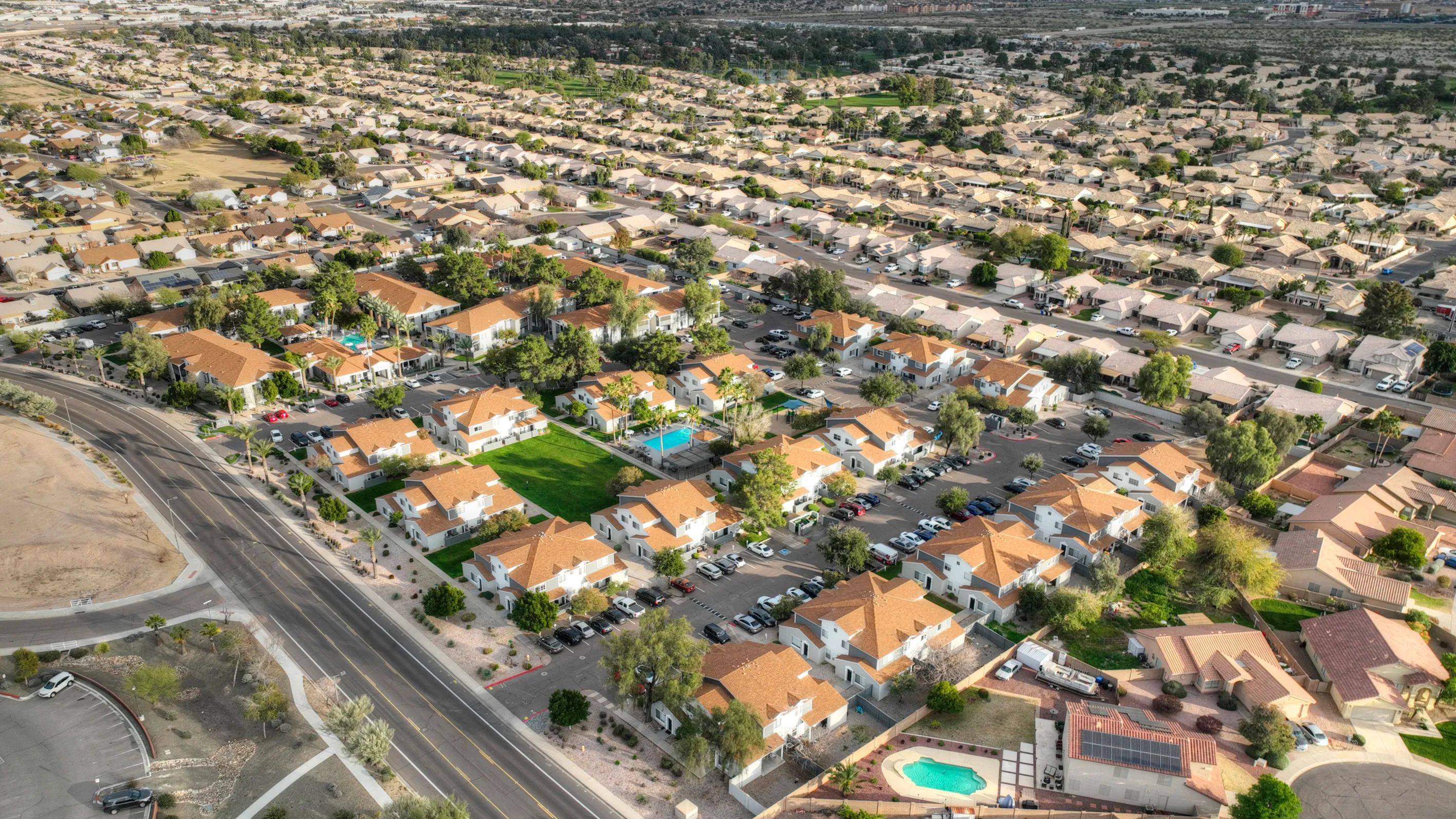 Welcome home to Promenade at Grand - your charming oasis in a prime location just minutes away from shopping and entertainment. 