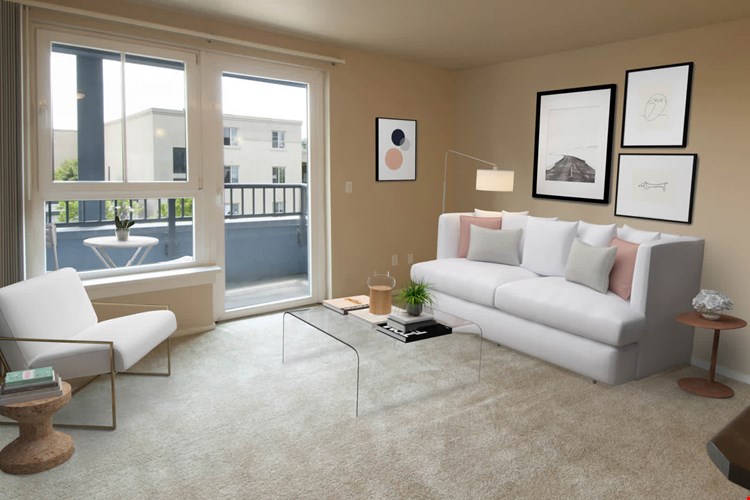 Market Street Village Image 16