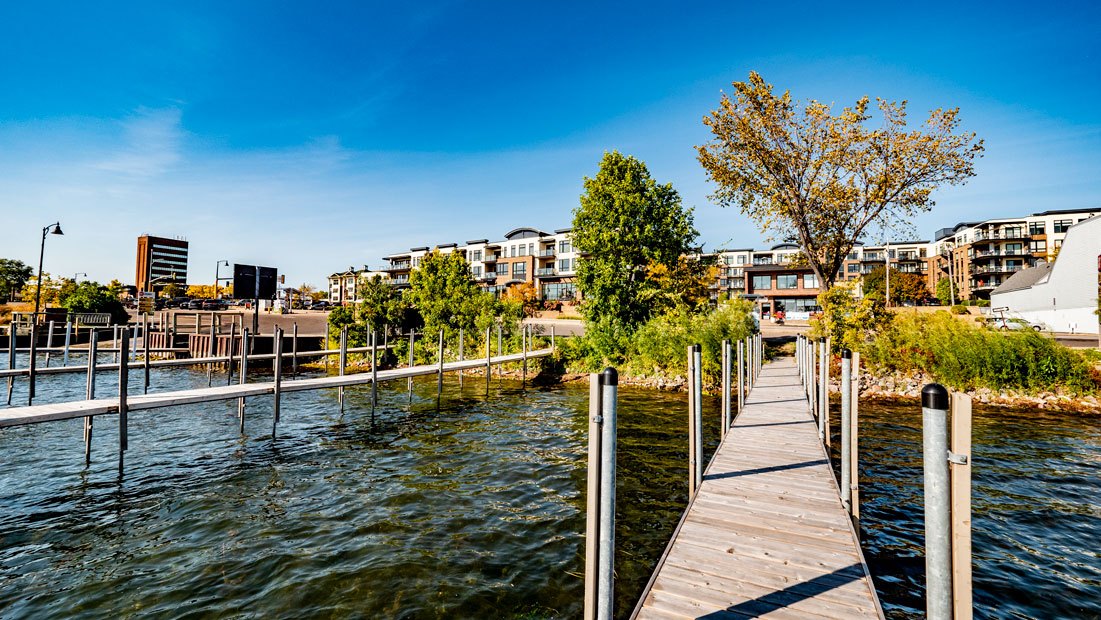 The Mist on Lake Minnetonka Image 18