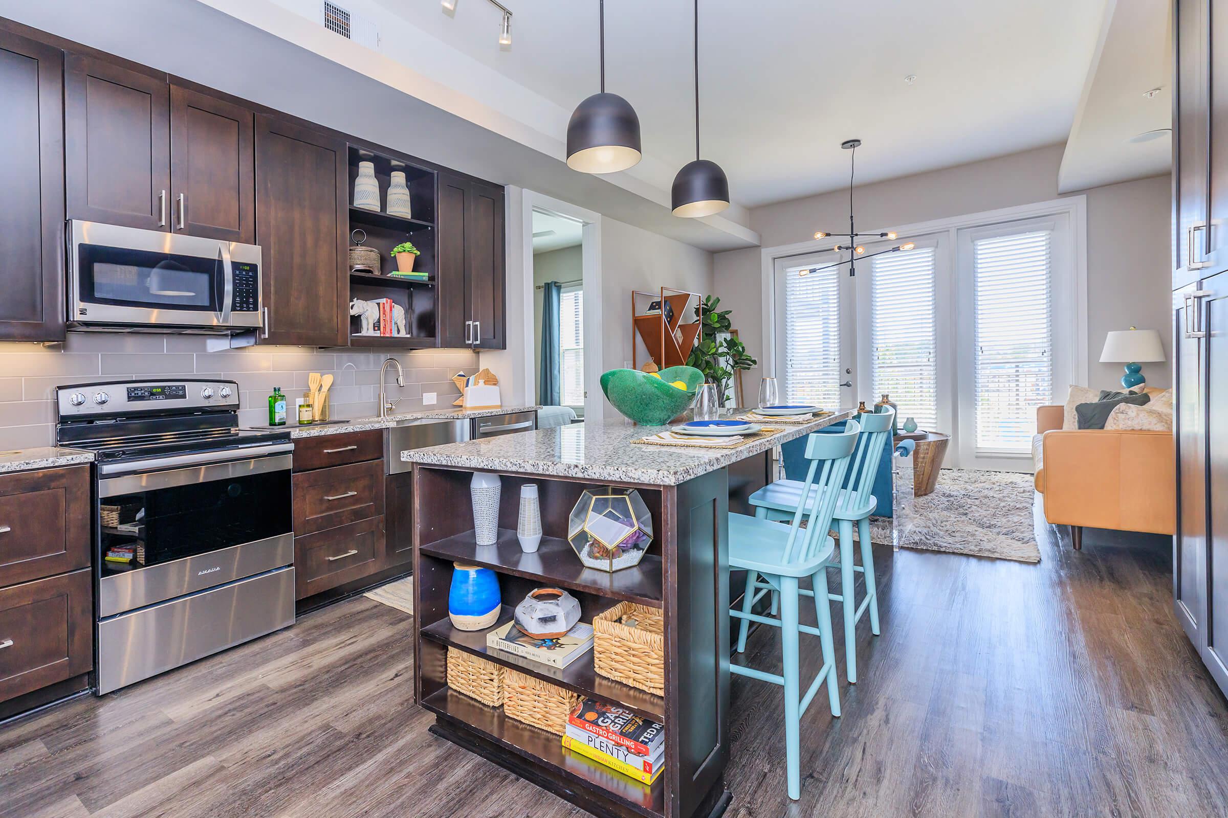 Austin Trinity Green Image 33