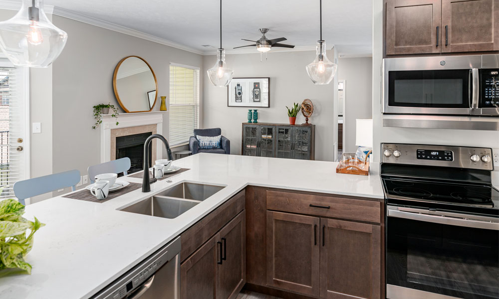 Elevate on main Image 1