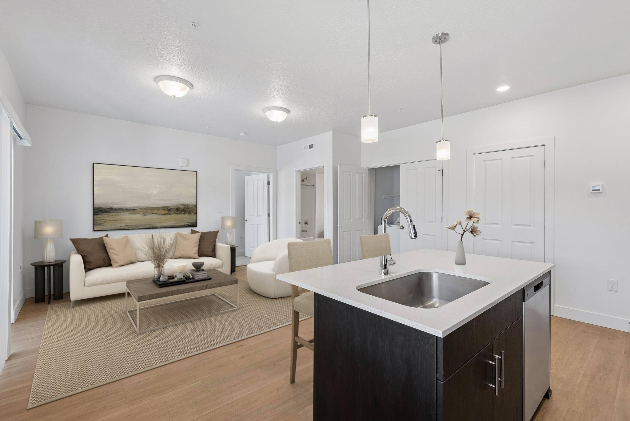 Lex Apartments Image 9