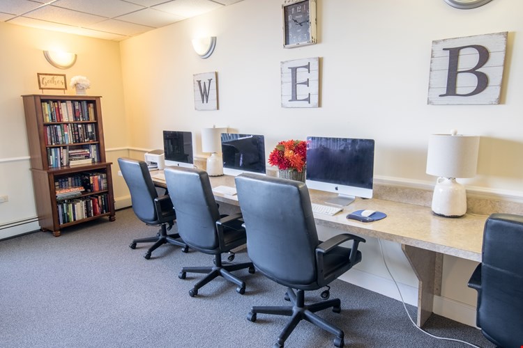 Lakewood Tower Image 5