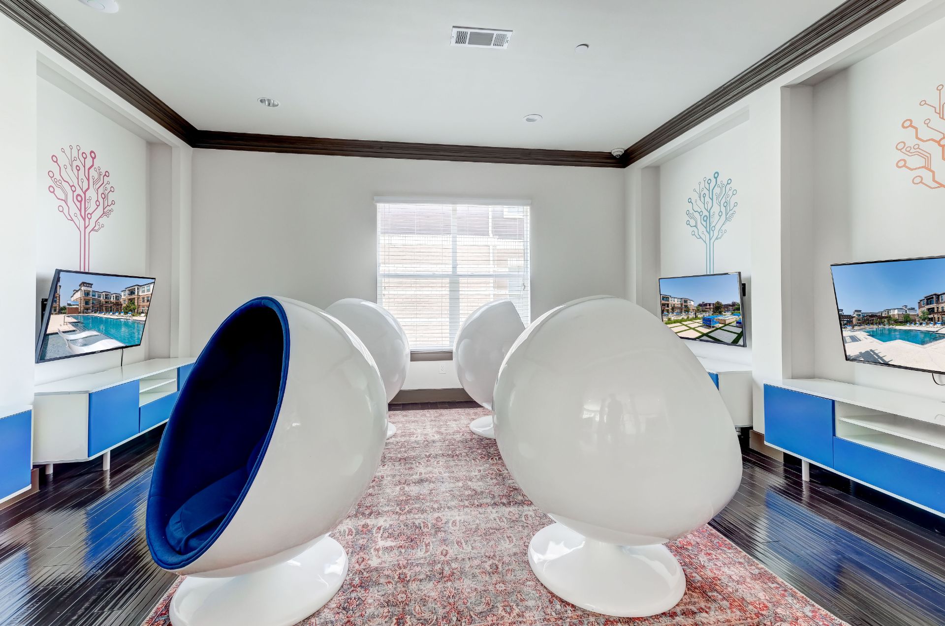 McKinney Square Apartments Image 9