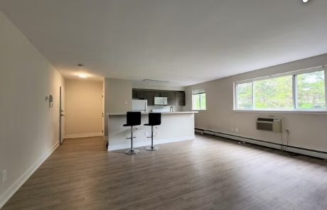 Longford Apartments Image 7