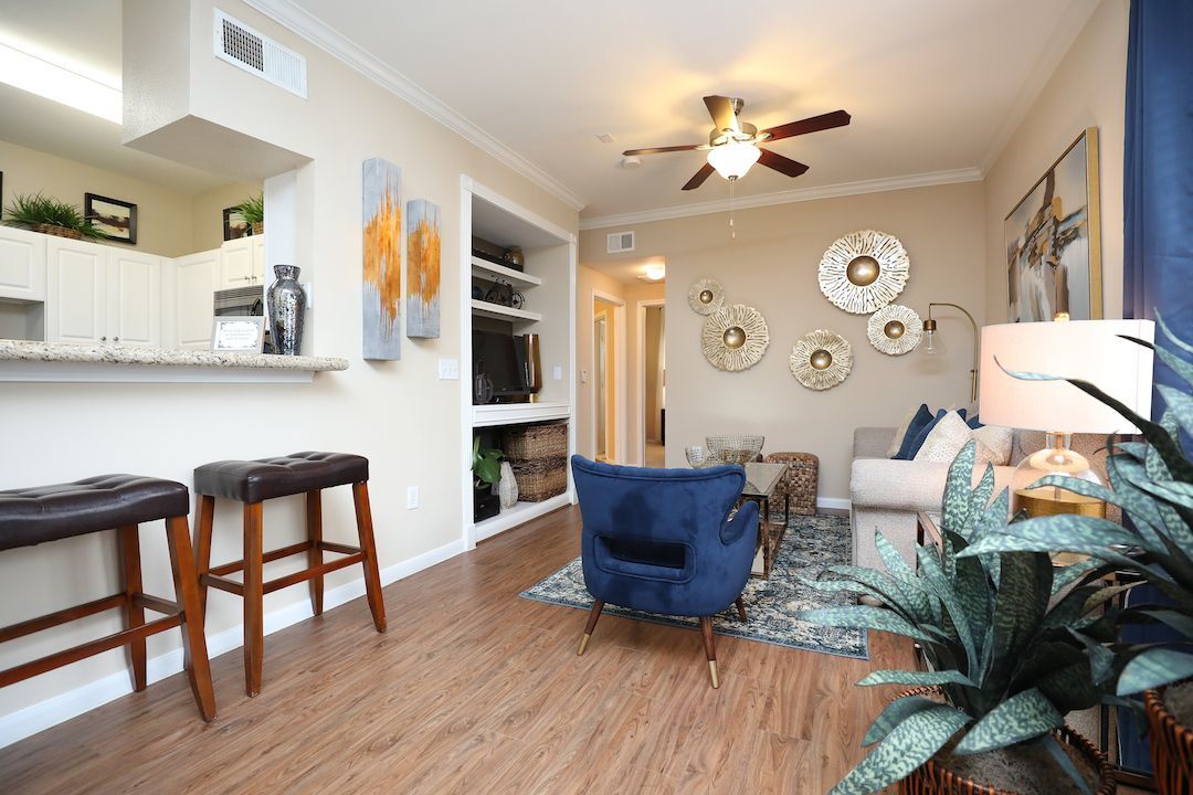 Enclave At Woodbridge Image 6