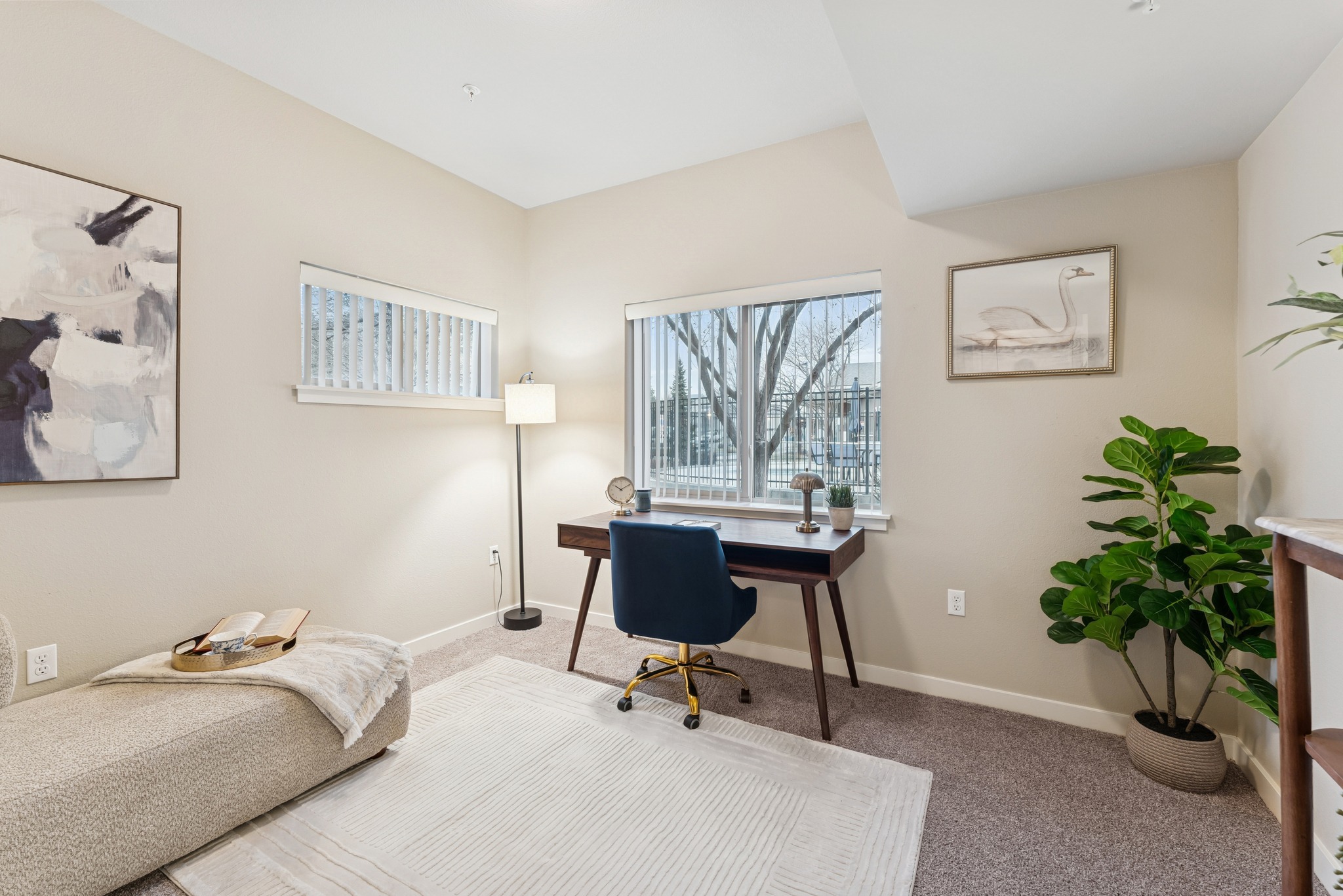 Island View Apartments Image 26
