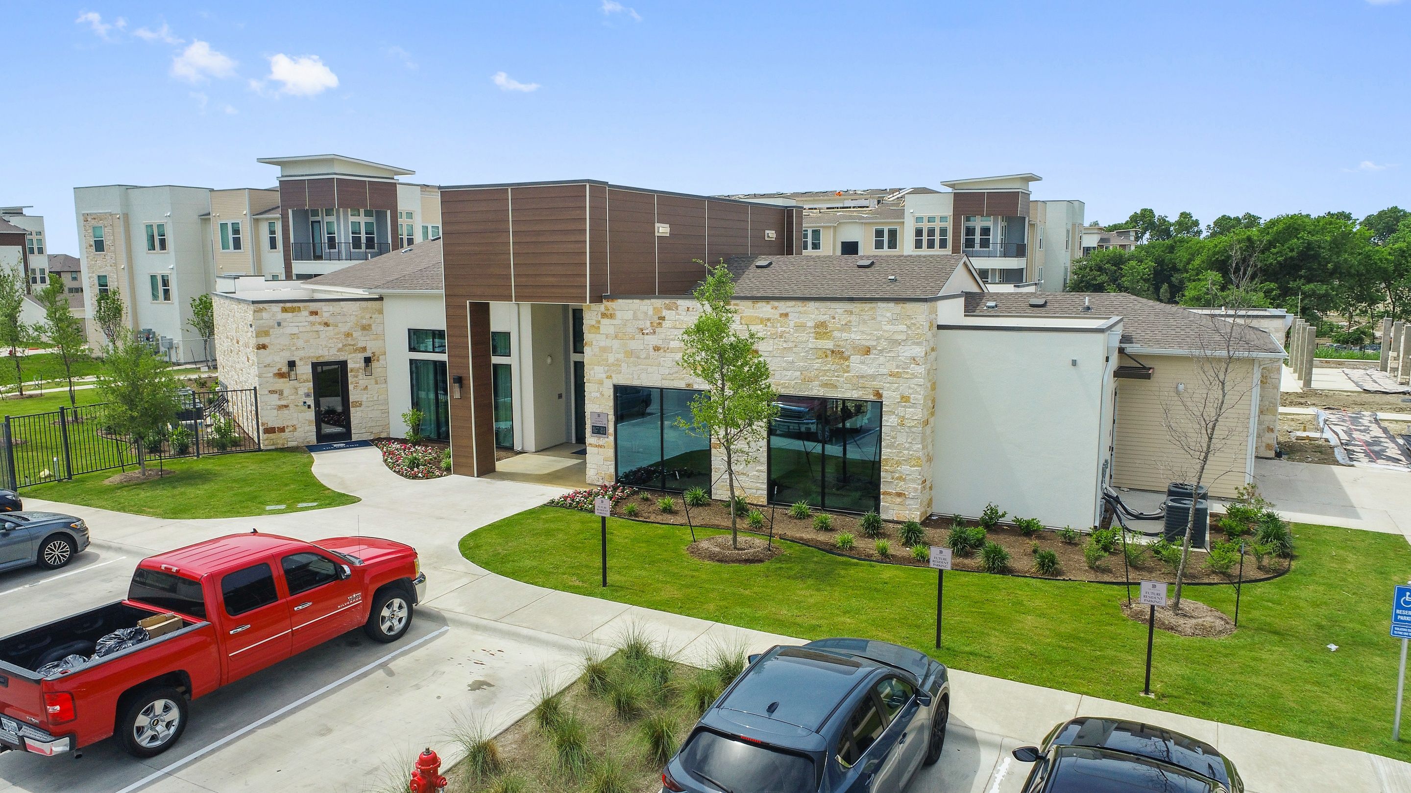 Dalton Austin Residences Image 16