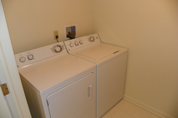 Fairfield Apartments and Condos Image 13