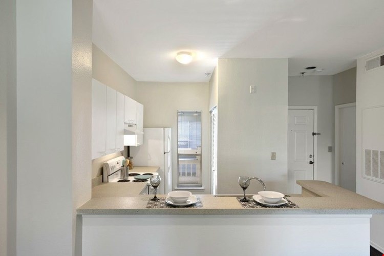 Arium Grove Walk Image 2