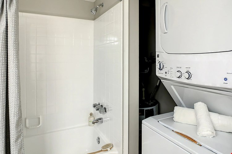 Experience ultimate convenience with our in-unit washer and dryer!