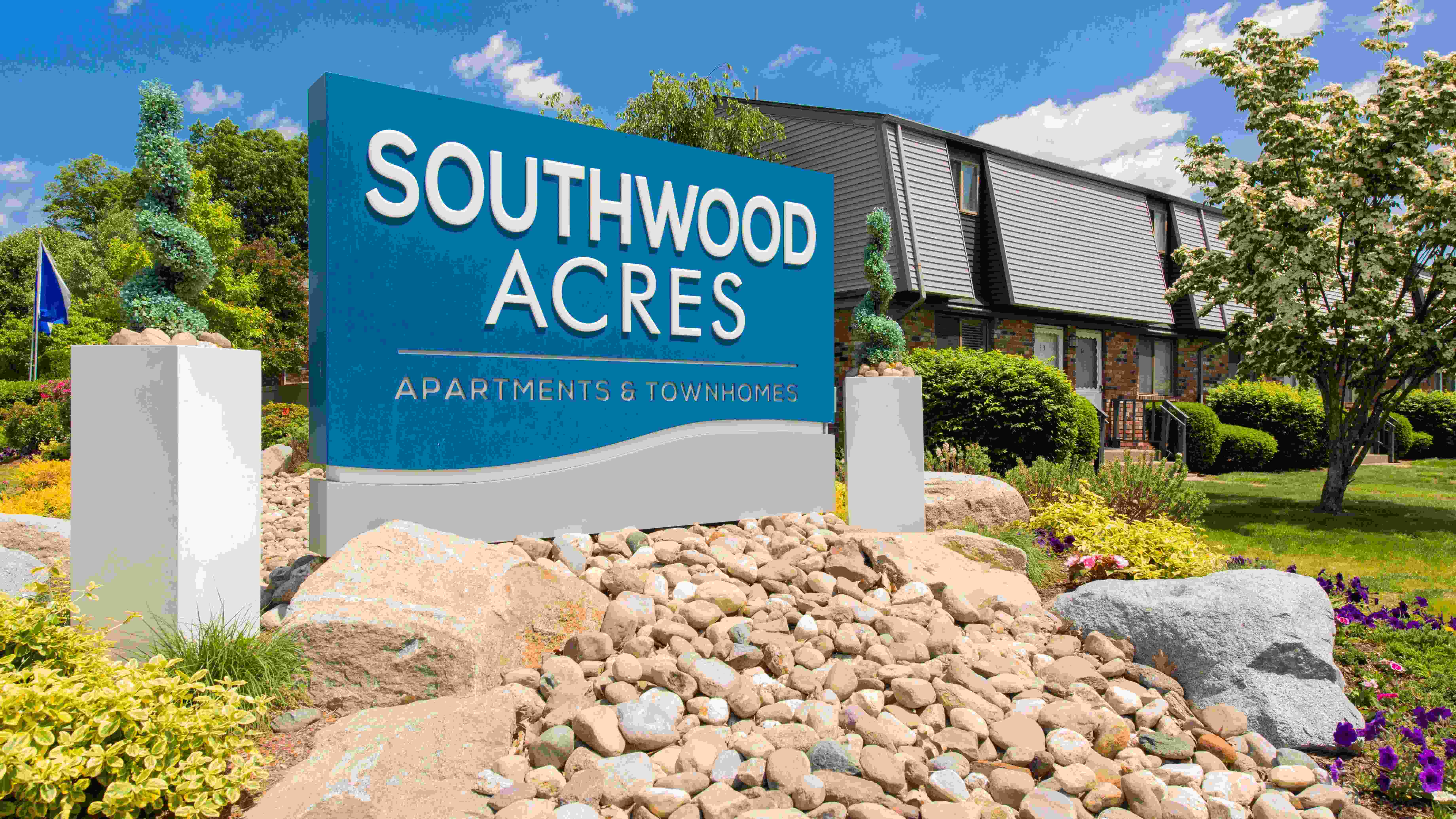 Step into timeless charm at Southwood Acres, offering one-bedroom and two-bedroom apartments and townhomes for rent in Westfield, Massachusetts. Your cozy haven awaits.