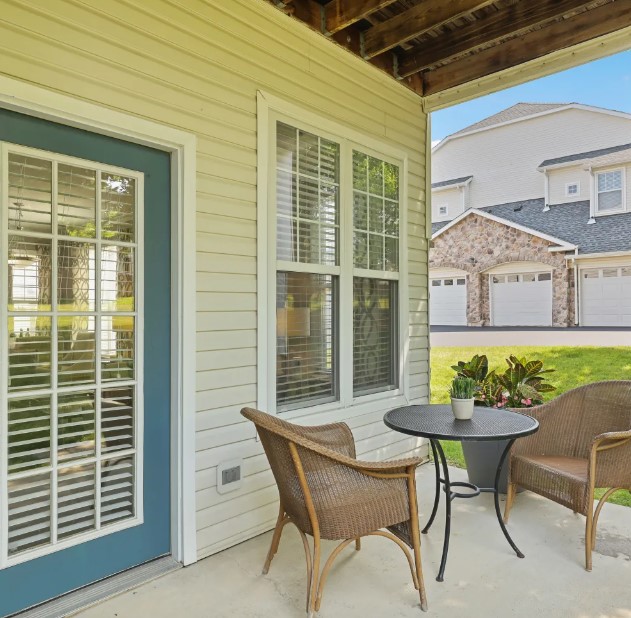 The Courts of Avalon Image 6