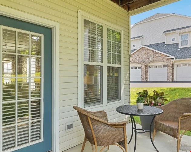 The Courts of Avalon Image 6