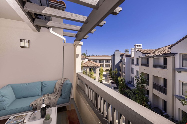 Camden Crown Valley Image 14