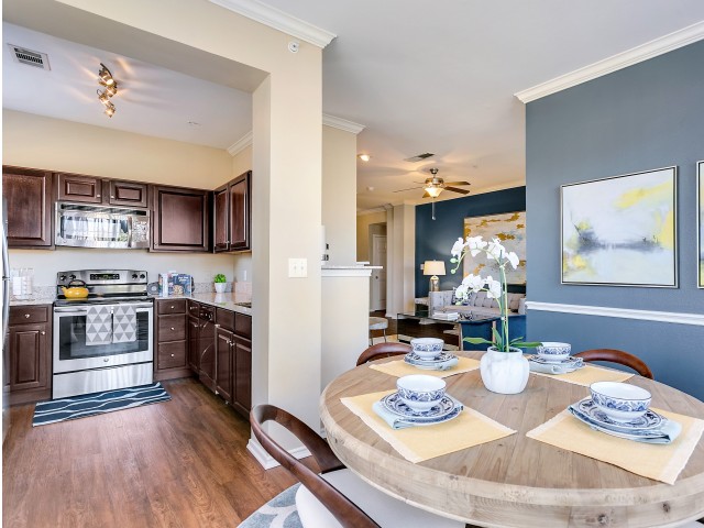 The Vine South Image 15