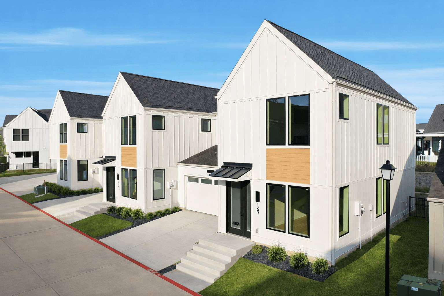 The Sylvan in the Woodlands Image 1