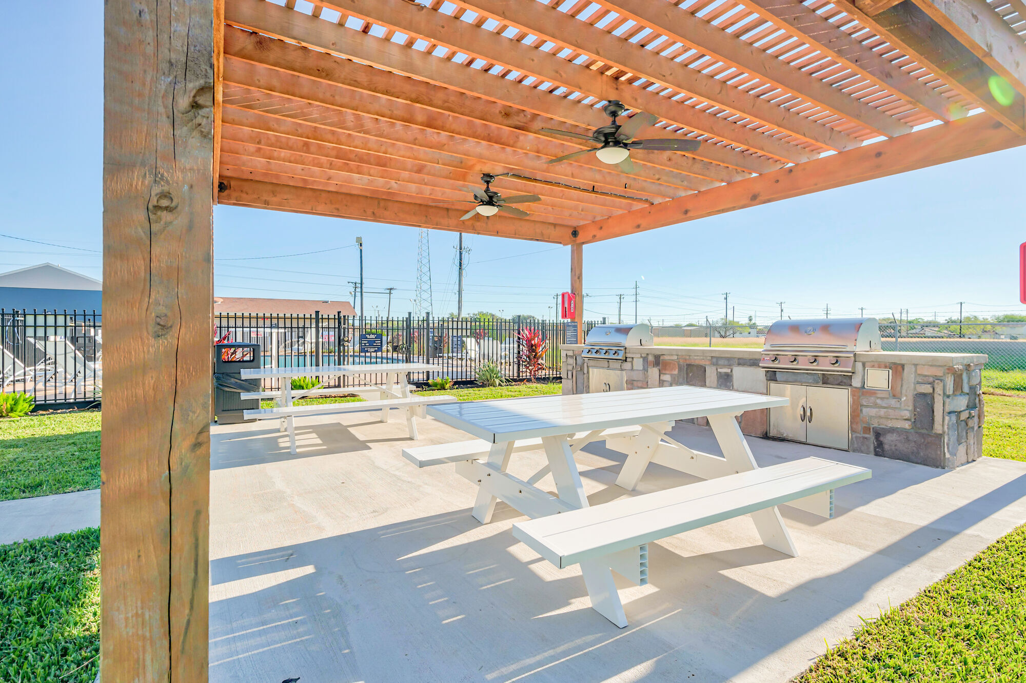 South Shore Coastal Living Image 5