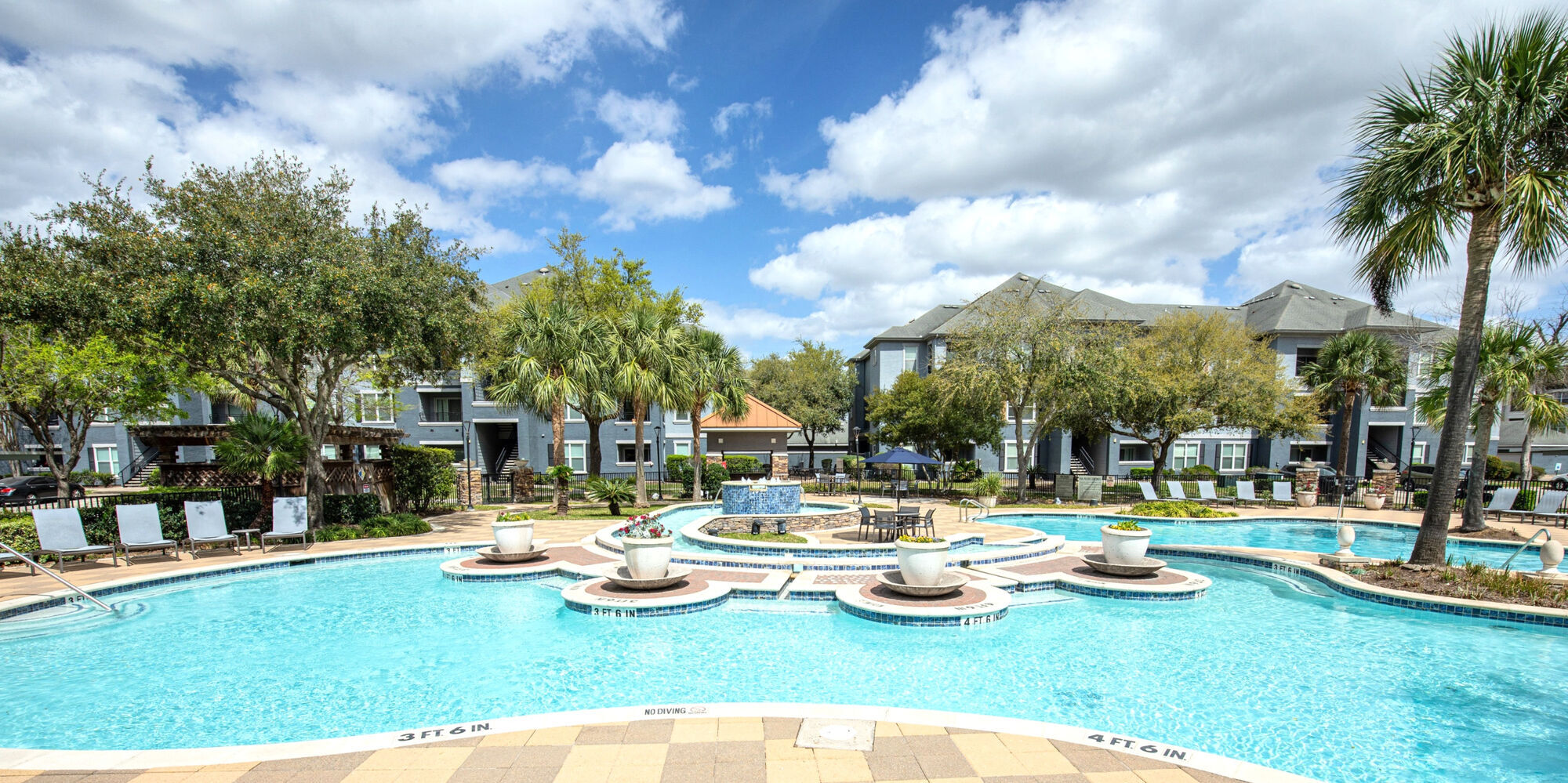 Mandalay At Shadow Lake apartments — community photo